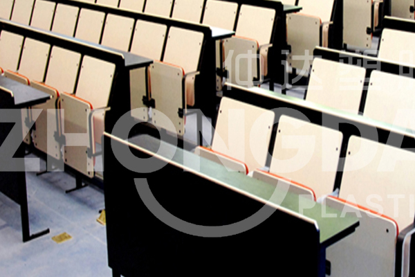 什么樣的階梯課桌椅比較好？